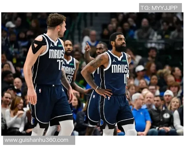 开拓者队近期状态下滑,主场惨遭独行侠大胜